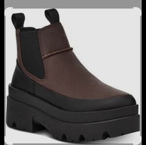 UGG BRISBANE CHELSEA Boots